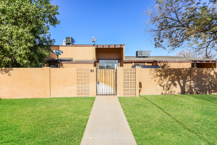 Foto principal - 2-Bedroom Retreat in Phoenix, AZ