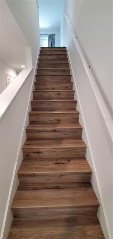 Building Photo - 2505 6th Ave Dr E