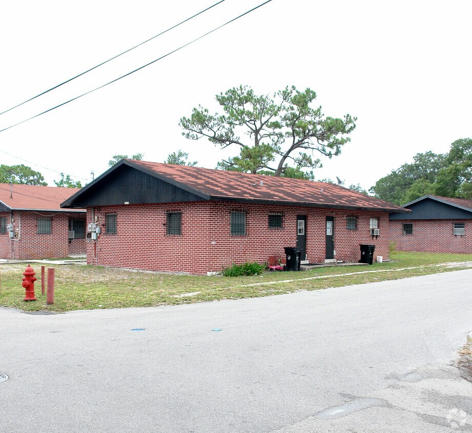 Primary Photo - 1816-1820 NW 9th St