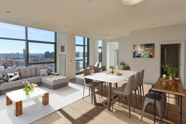 Interior Photo - The Viridian