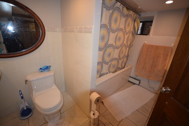 Building Photo - 25-22 38th St