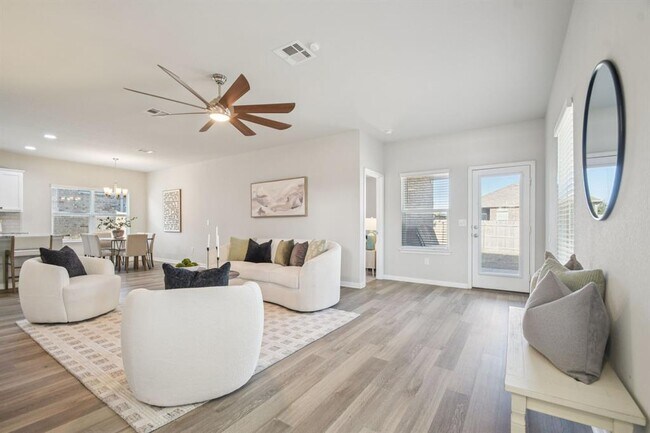 Foto del edificio - 1801 Fairhaven Gtwy