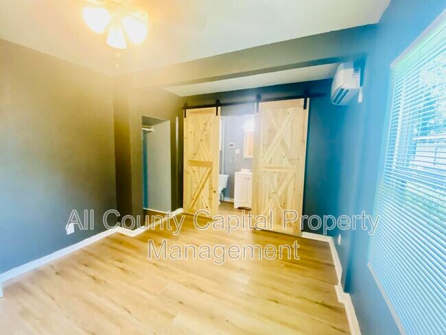 Foto del edificio - 1709 Deloney St