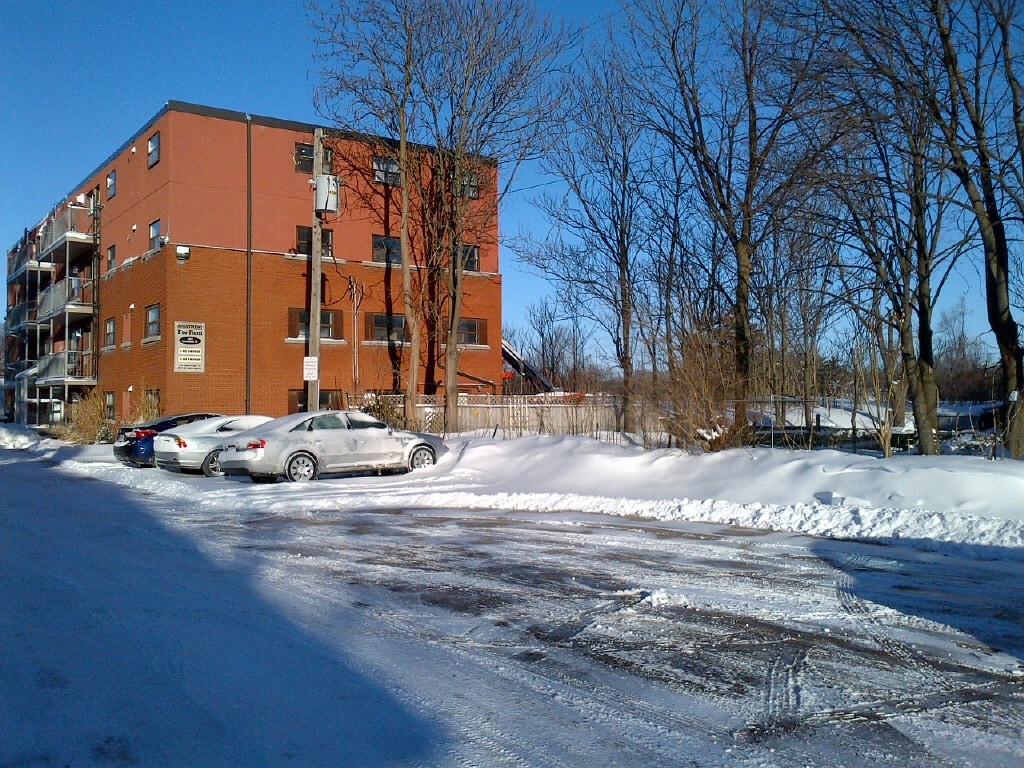 Primary Photo - 169 Lancaster St W