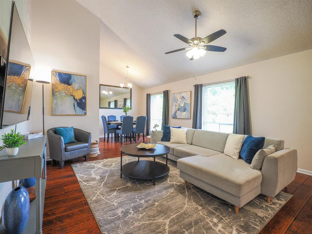 Foto principal - 11605 Buckingham Rd