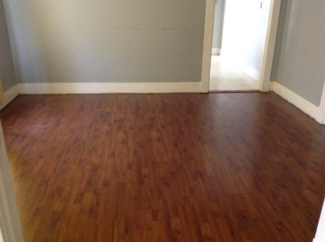 Foto del edificio - 653 Hillcrest St