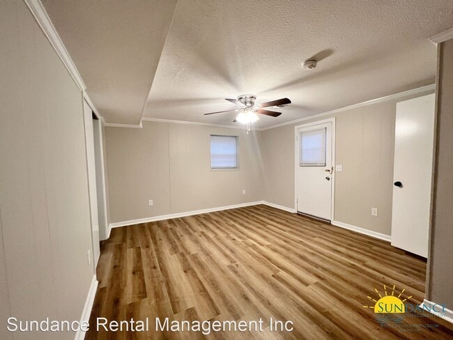 Building Photo - 4 br, 3 bath House - 214 Fliva Avenue