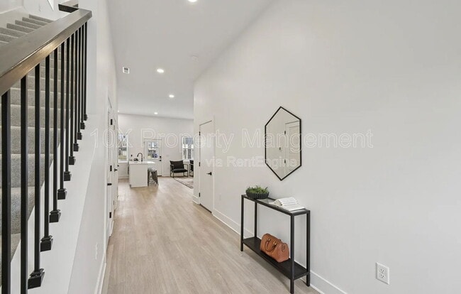 Foto del edificio - 92 E Innis Ave