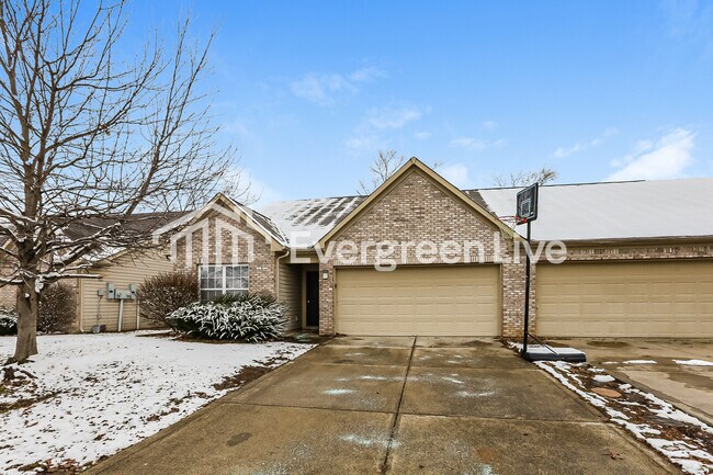 Foto del edificio - 2004 Lisa Walk Dr