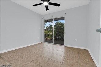 Building Photo - 5713 Foxlake Dr