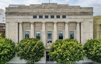 Building Photo - 835 Locust Ave