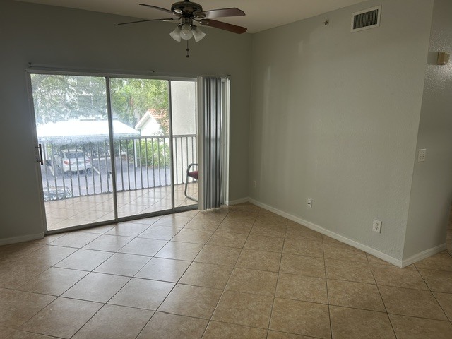 Building Photo - 4650 Saint Croix Ln