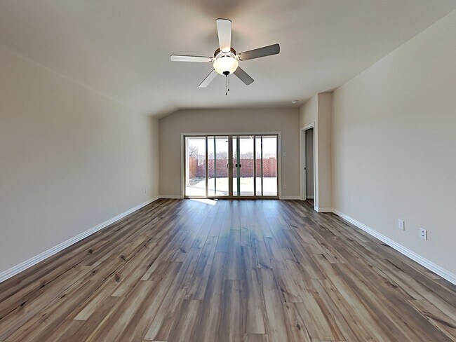 Foto del edificio - 6053 Pathfinder Trail