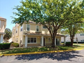 Building Photo - 1723 Forest Lake Cir W