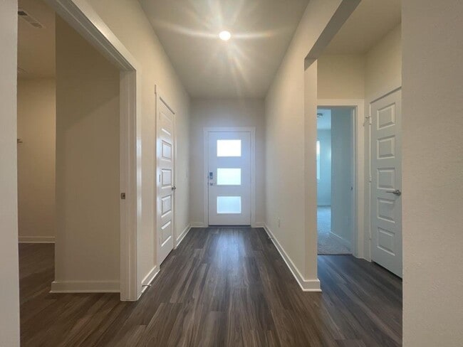 Building Photo - 216 Shawi Pass, Leander, TX 78641 - 3 BR 2...