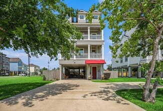 Building Photo - 1333 N Meyer Ave