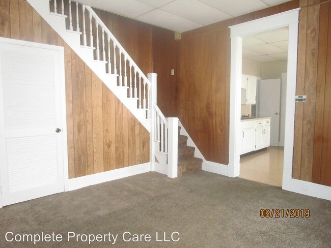 Building Photo - 3 br, 1 bath House - 1224 W Powers