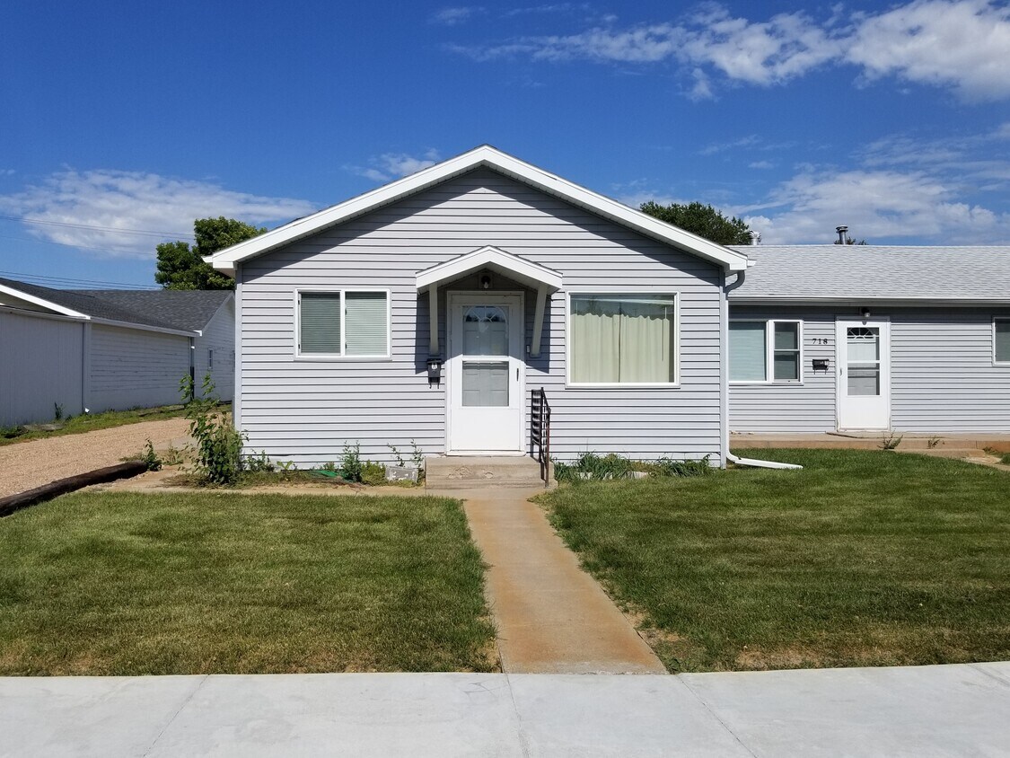 Foto principal - 718 Washington St