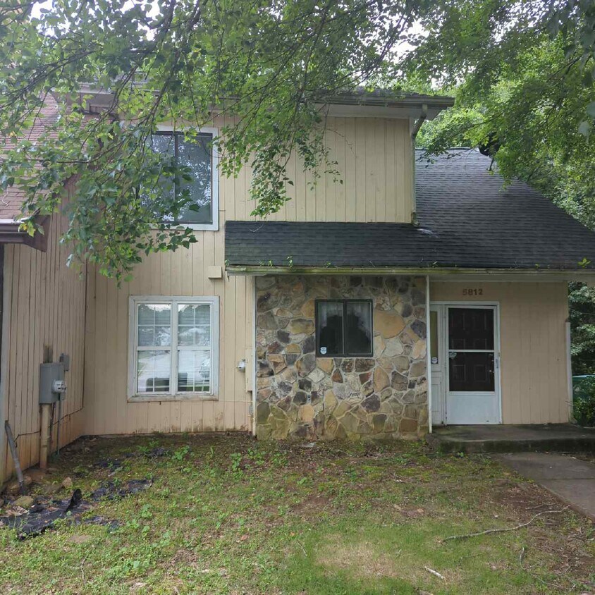 5812 Trent Walk Dr, Stonecrest, GA 30038 Townhome Rentals in