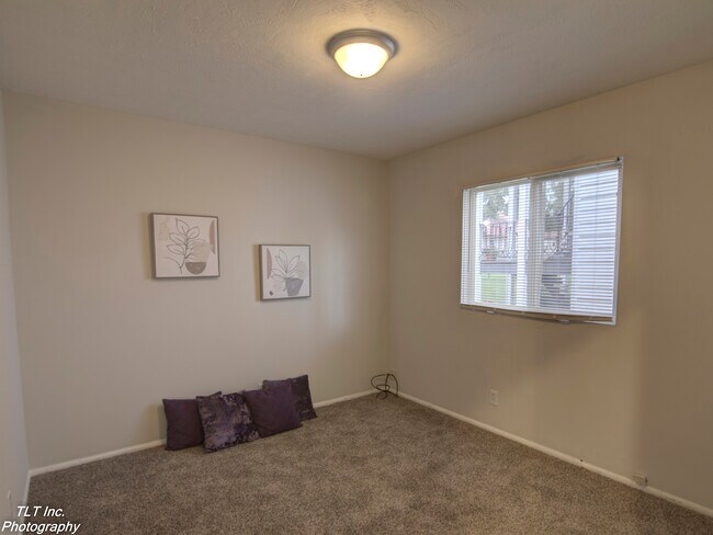 Bedroom #2 - 4423 N 60th Ave