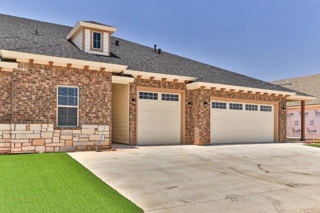 Primary Photo - Zero Deposit! 6, 9 or 12 month Lease! Coop...