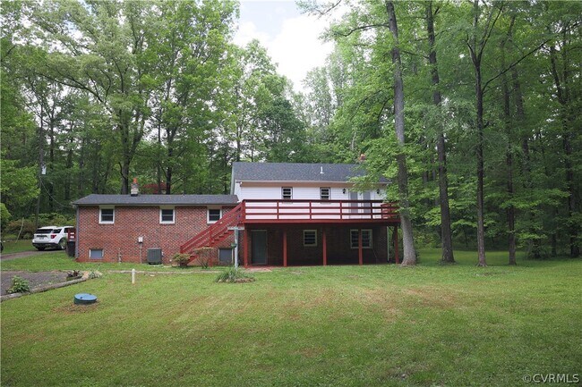 Building Photo - 1701 Sheppard Town Rd