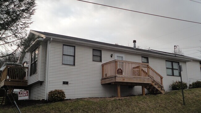 Foto del edificio - 1223 Richwood Ave