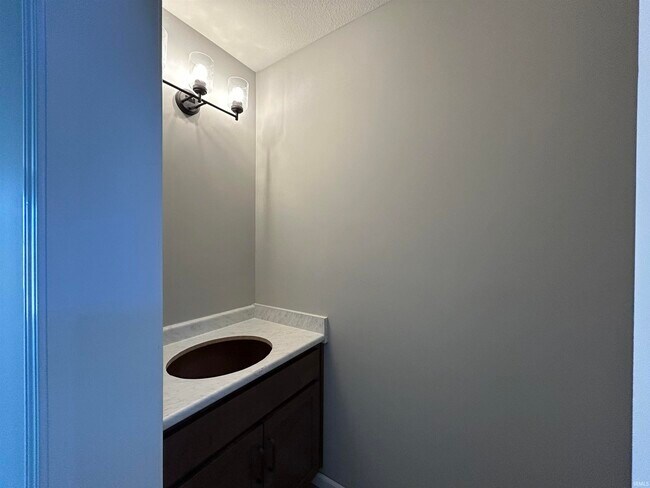 Foto del edificio - 204 Brescia Dr