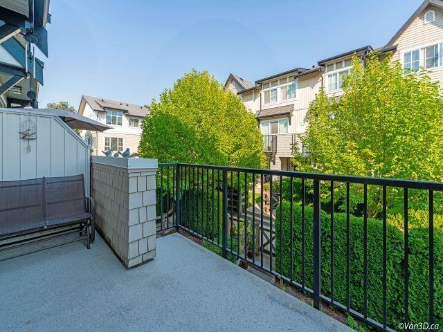 Building Photo - 2450-161A 161A St