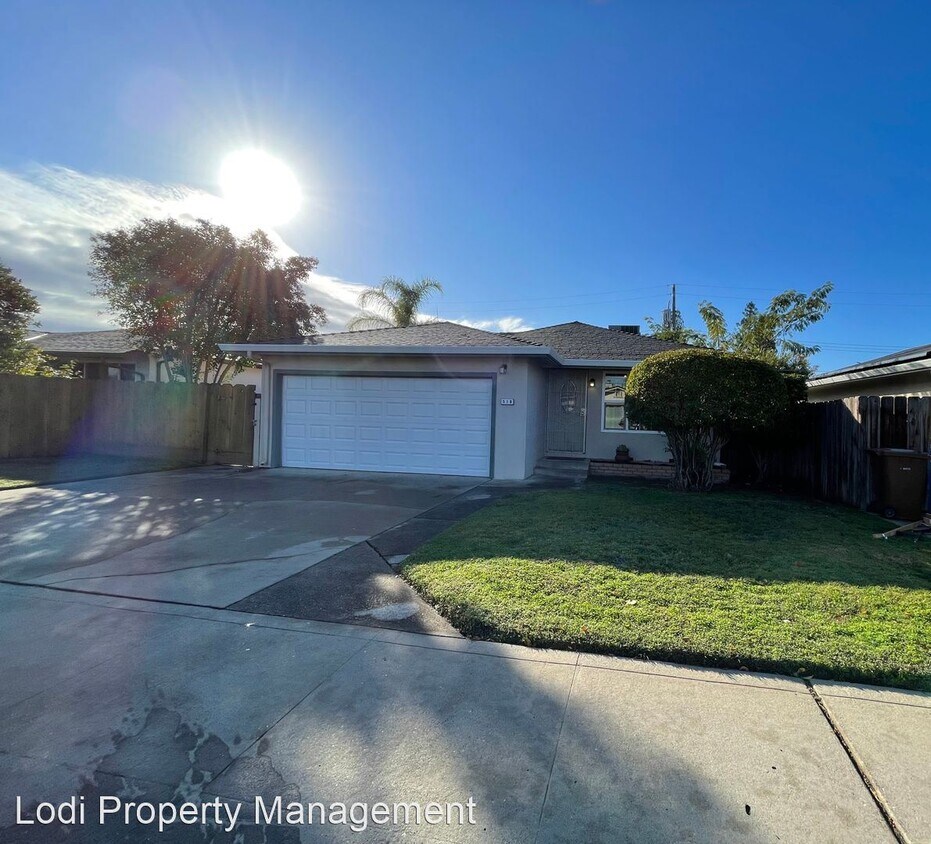 3 br, 1 bath House 518 Indiana St House Rental in Woodbridge, CA