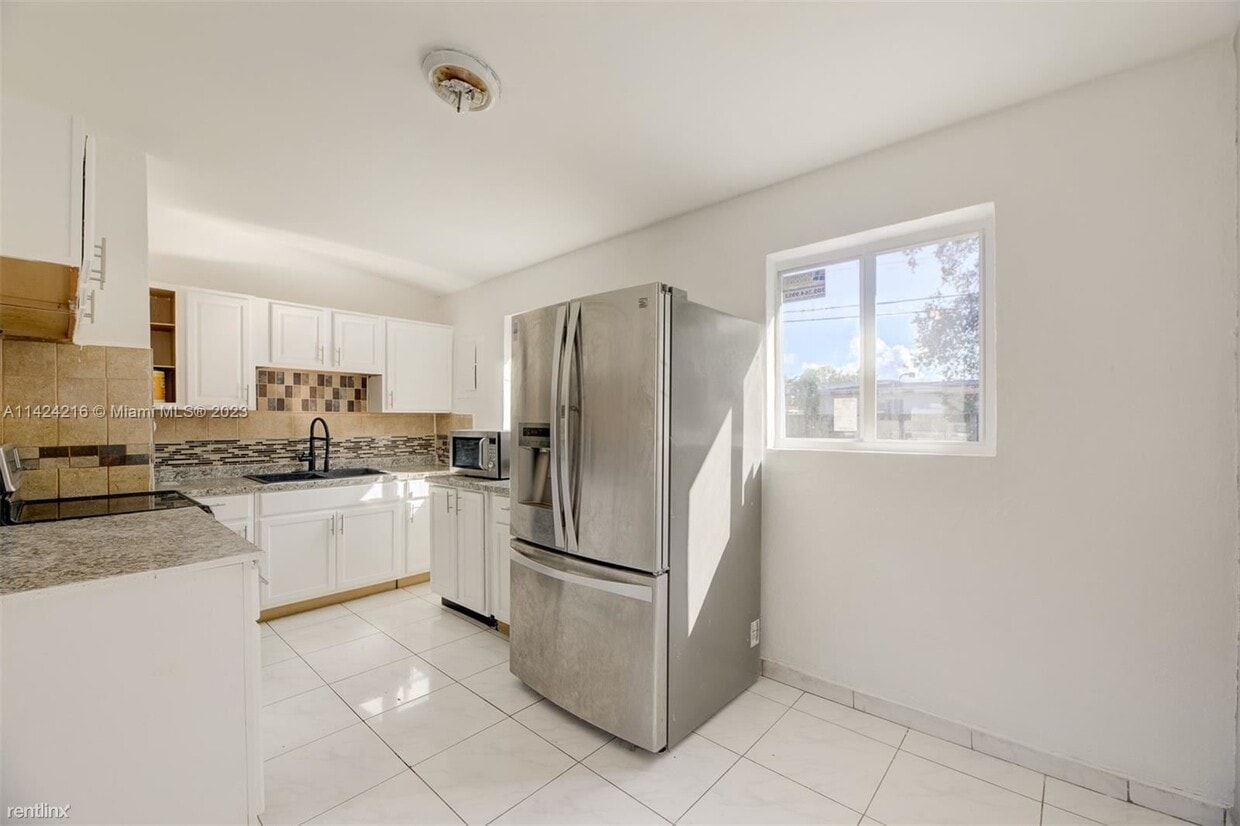 Primary Photo - 4 br, 2 bath House - 3510 SW 39th St