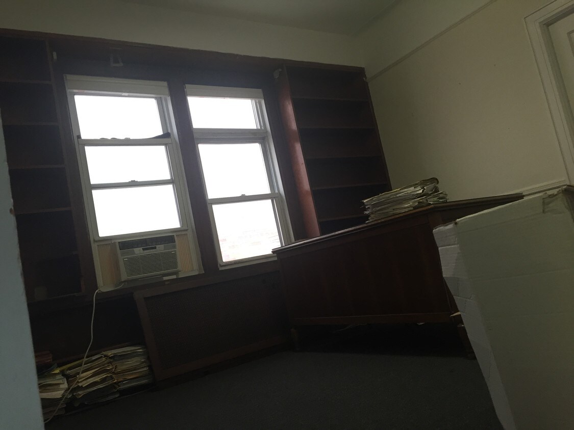 Foto del edificio - 4729 47th St