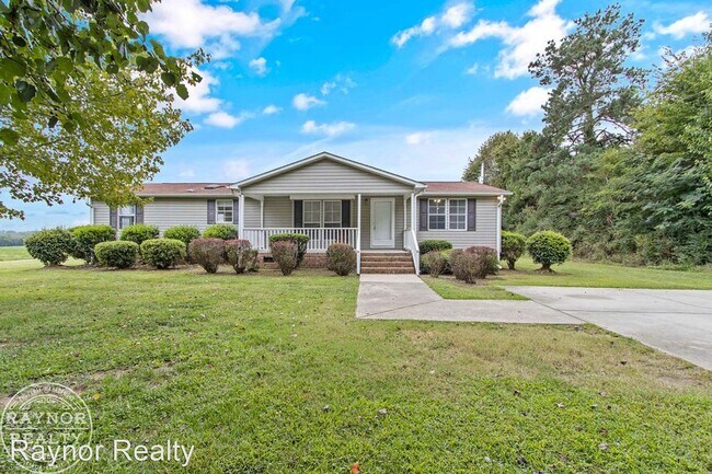 Building Photo - 3 br, 2 bath House - 673 Peach Orchard Rd