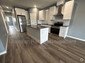 Building Photo - 320 Strand Ave