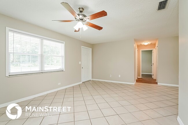 Foto del edificio - 1401 E 6th St