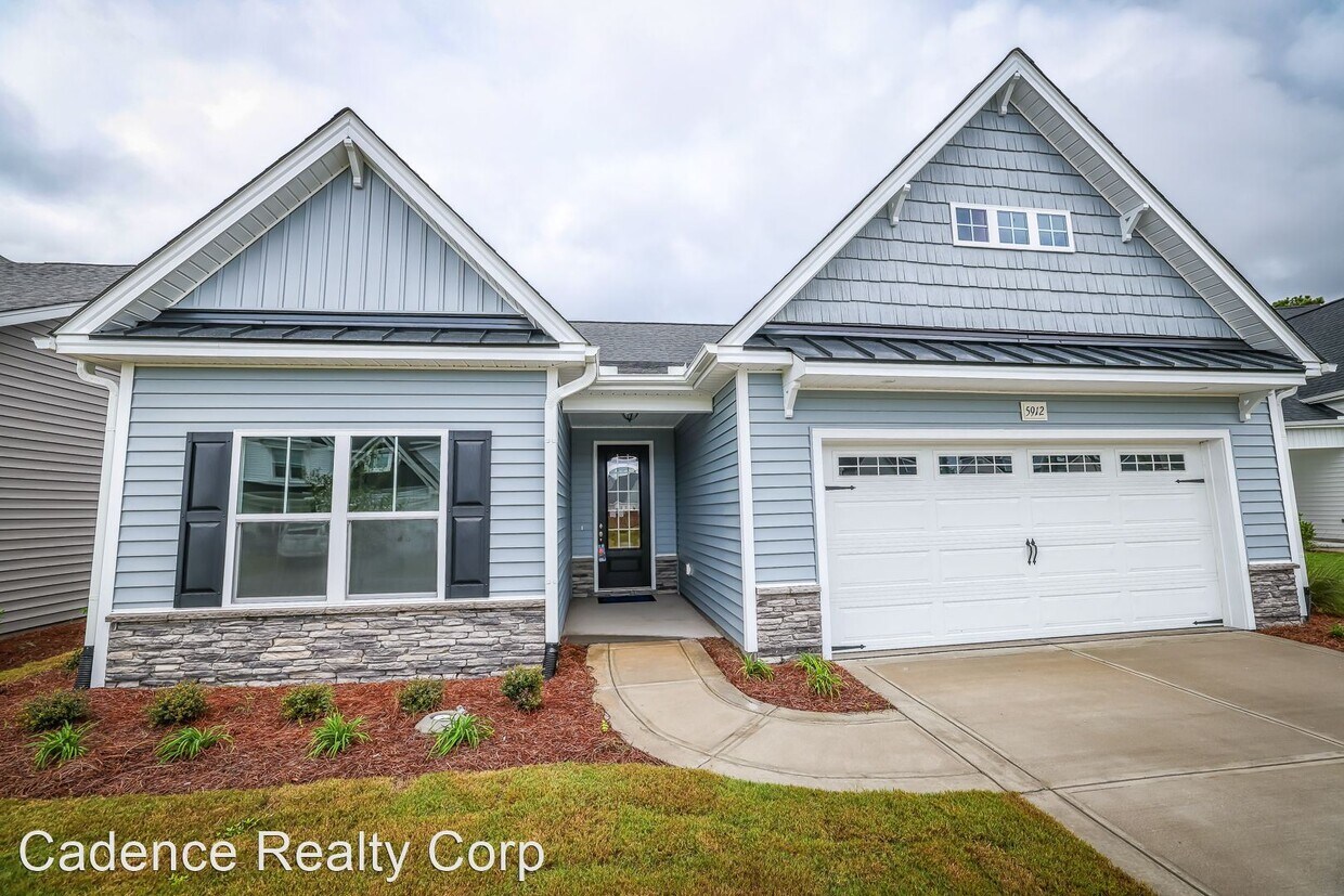 Foto principal - 3 br, 2 bath House - 5912 Appomattox Drive