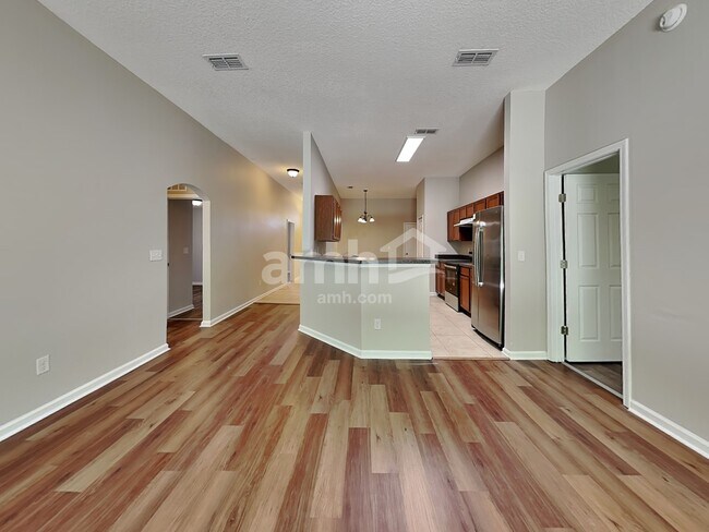 Foto del edificio - 96473 Commodore Point Dr