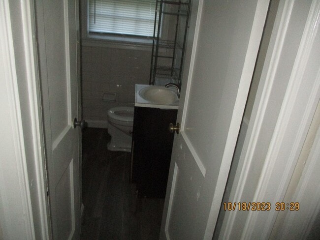 Building Photo - 1312 9th Ave