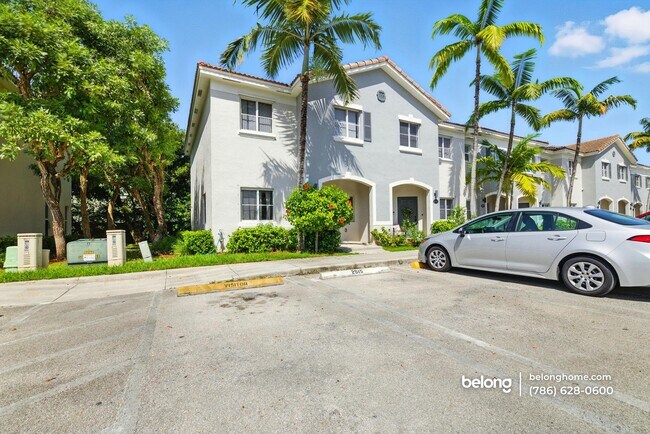 Foto del edificio - 2915 SE 15th Terrace