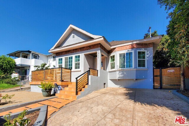 Primary Photo - 1711 Scott Ave