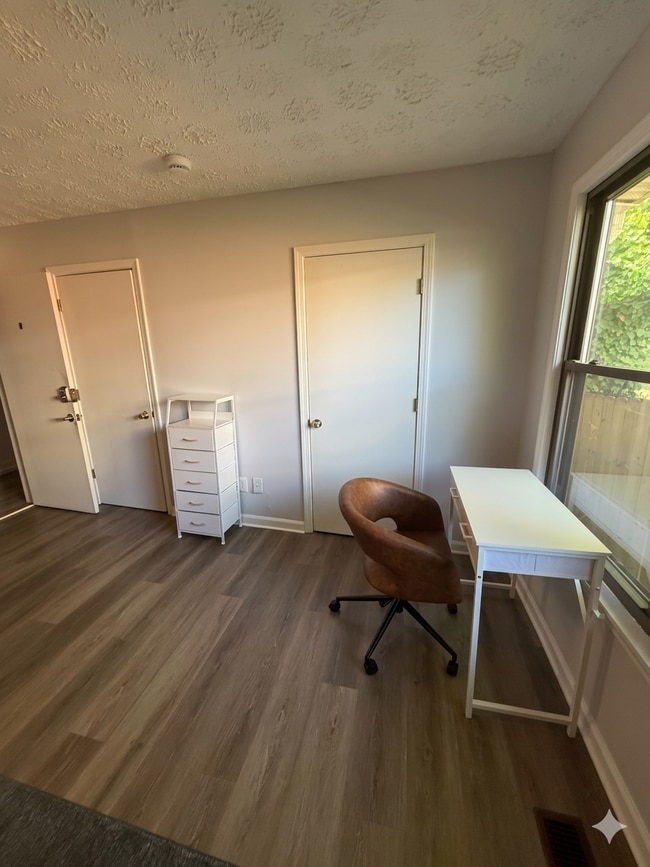 Foto del edificio - 877 Beckwith St SW