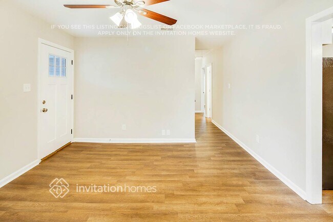 Foto del edificio - 9924 Starwood Dr