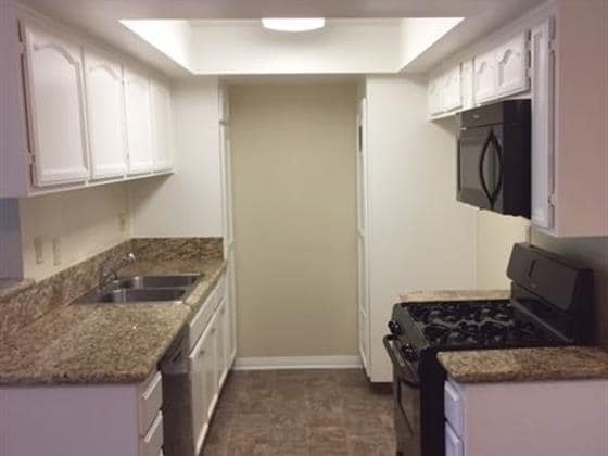 Foto del edificio - 400 N Hollywood Way