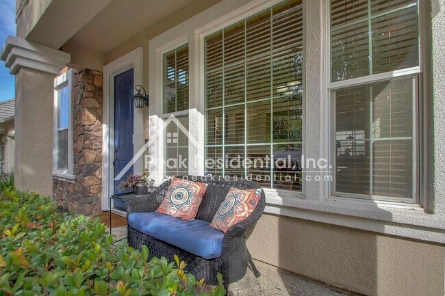 Building Photo - 4 br, 2.5 bath House - 5072 Westlake Parkway