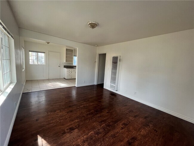 Building Photo - 3855 Locust St