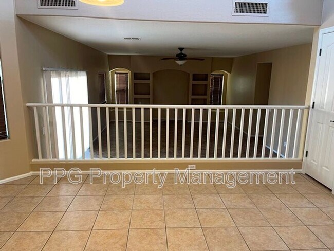 Building Photo - 3017 S 80th Dr