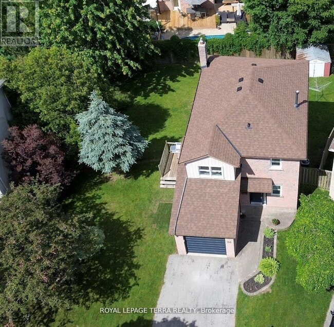 Building Photo - 26 Vanessa Pl