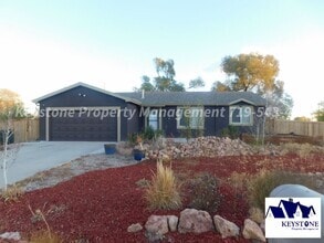 Building Photo - 551 E Datura Dr