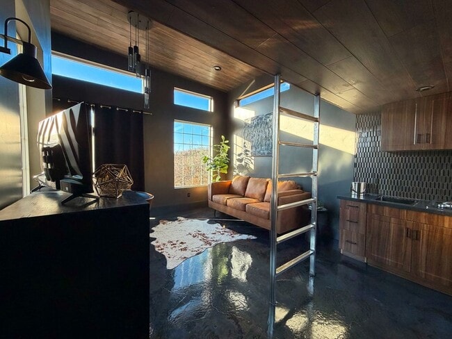 Building Photo - 14613 Woods Landing Ct