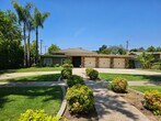 Foto principal - Exceptional Single-Story Home in Prime Upl...